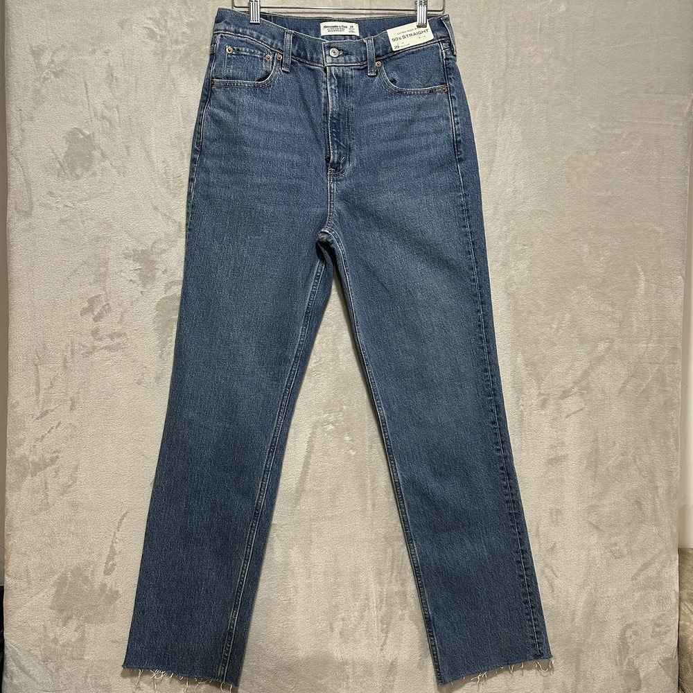 Abercrombie & Fitch 90s Straight Ultra High Rise Jeans Women's 29 Raw Hem‎ Denim